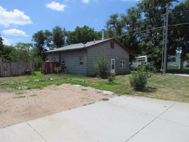 1015 E. 17th St. – Kearney, NE